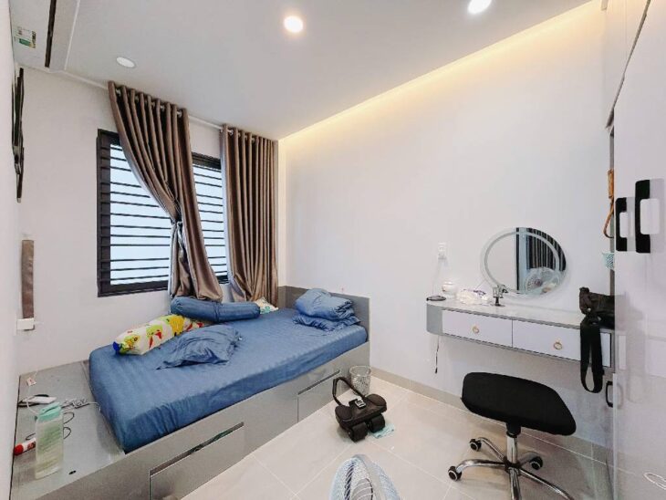 CĂN GÓC THE SUN – 4 TẦNG – SIÊU THOÁNG – 7.7 TỶ