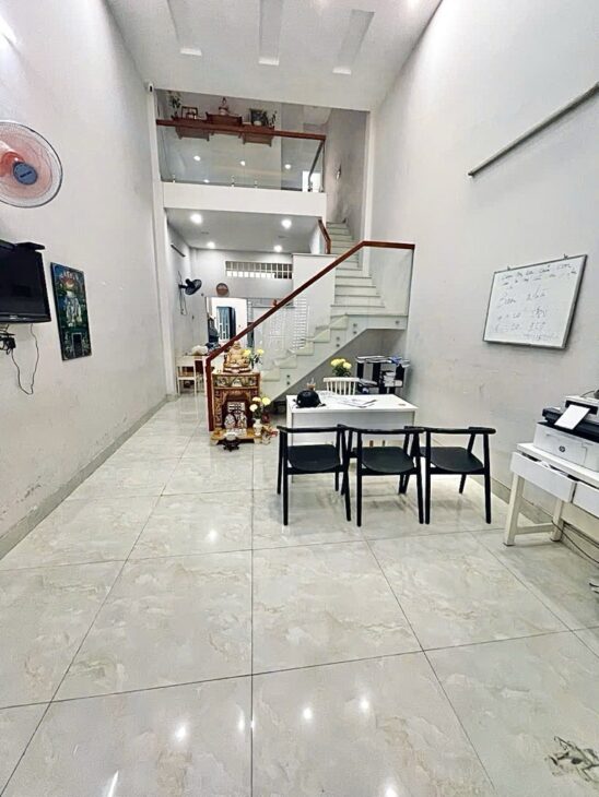 Bán nhà 2 tầng, 3PN hẻm Trương Chinh, Q.12 – 84m2, SH, 5.4 tỷ.