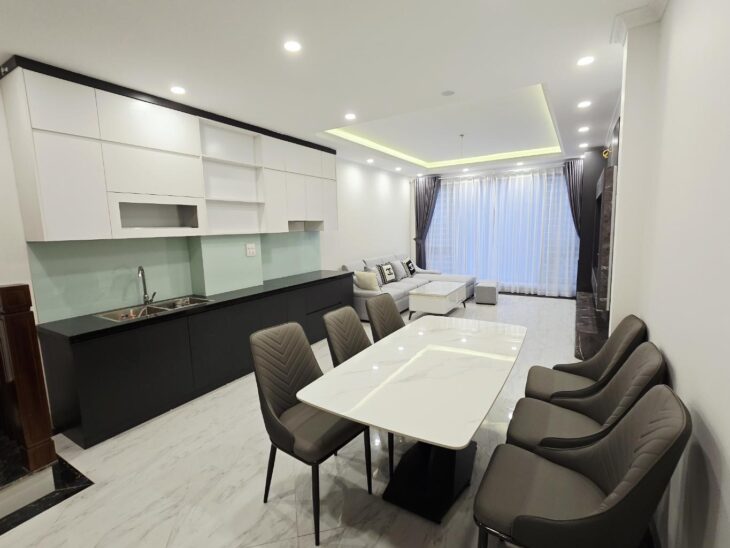 Bán nhà thạch bàn, 45m x 6T gara thang máy kinh doanh nhỏ, giá chỉ nhỉnh 11 tỷ còn tl. LH 0936123469