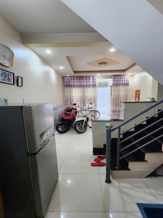 Giảm sốc 1.1 tỷ! Nhà Vuông SHR 2 tầng 22m2 – Phan Huy Ích Gò Vấp