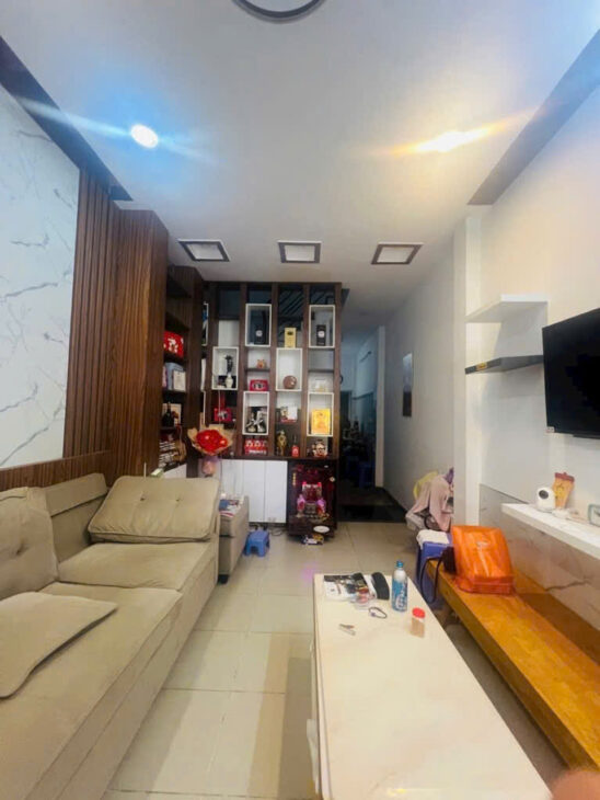 L1551 ⭐️ sát chợ Hạnh Thông Tây, SHR, Vuông, 2 tầng, 3x17m, 4.x tỷ