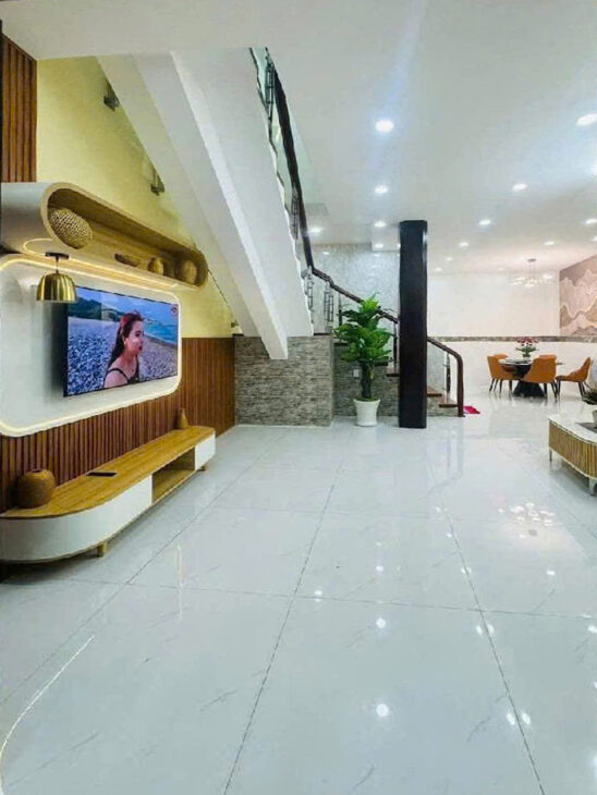 L1561 ⭐️ sát CV Làng Hoa Gò Vấp, SHR, Nở hậu, HXH, 2 tầng, 5x11m, 5.x tỷ