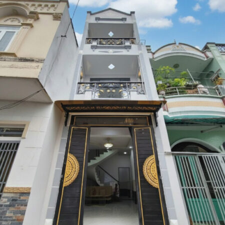 L1640 ⭐️ NHà Bình Đông Q8, SHR, Nở hậu, 3 tầng, 3.3x11m, 4.x tỷ