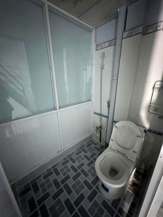 76. 🏡🏡Chủ gửi:Nhà Trọ Từ 2,2triệu gần ĐH FPT