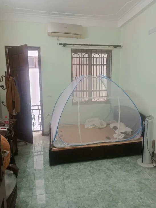 Bán Nhà Quốc Tử Giám 26m2. 4 tầng. mặt tiền 3.4m. giá 6.2 Tỷ Đống Đa Hà Nội