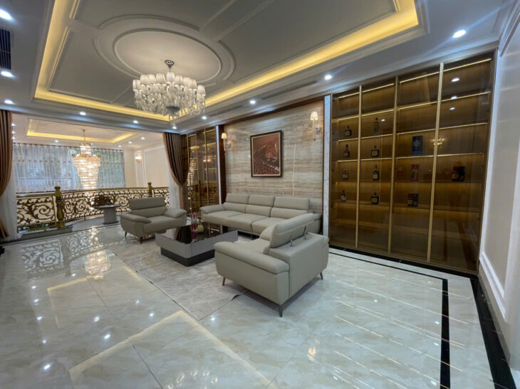 HIẾM ! Bán nhà khu 918 Phúc Đồng 82m x 7T thang máy, gara oto 4 cái, khu phân lô, dân trí, ở sướng.