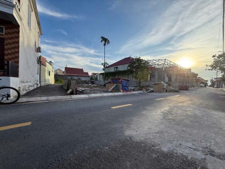 LÔ 61M² GIÁ HIẾM DƯỚI 1 TỶ – TRỤC NGÕ Ô TÔ, CÁCH ĐƯỜNG 403 CHỈ 100M ZALO 0567 222 555