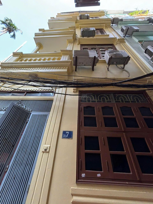 Cho thuê nhà riêng 5 tầng- 14 triệu VND tại Đường Dương Quảng Hàm, Cầu Giấy, Hà Nội