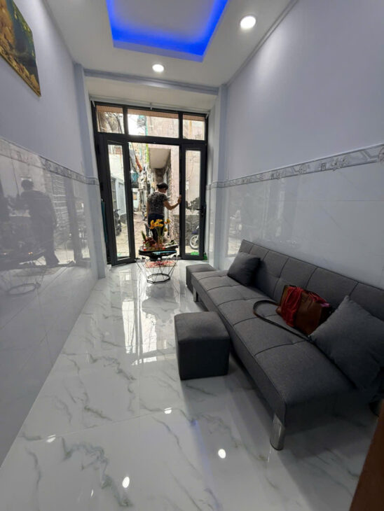 BÁN NHÀ MỚI 3 TẦNG – 2.75 TỶ – NI SƯ HUỲNH LIÊN, P.10 TÂN BÌNH