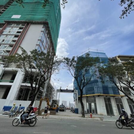 Bán nhà mặt tiền Hồ Hán Thương 100m² đường 15m, gần Peninsula, chỉ hơn 11 tỷ