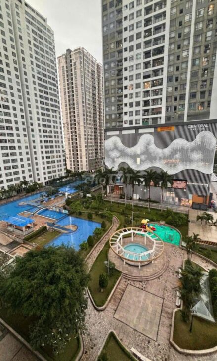 Cho thuê căn hộ Giai Việt Q.8, 115m2, 2PN, 2WC, Tạ Quang Bửu, giá 14tr/tháng, sổ hồng. LH: