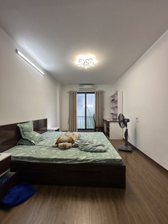 BÁN NHÀ NGỌC THUỴ LONG BIÊN,OTO, DÂN XÂY, NGÕ THOÁNG, 40M NHỈNH 6 TỶ(TL)