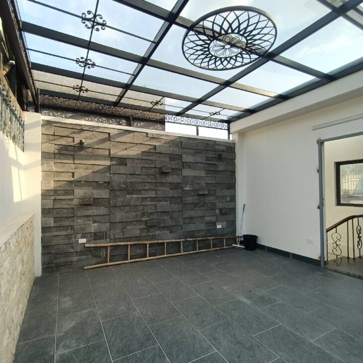 Dương Văn Bé – 38m – 5 Tầng Xây Mới – 30m Ra Mặt Phố _8,4 tỷ