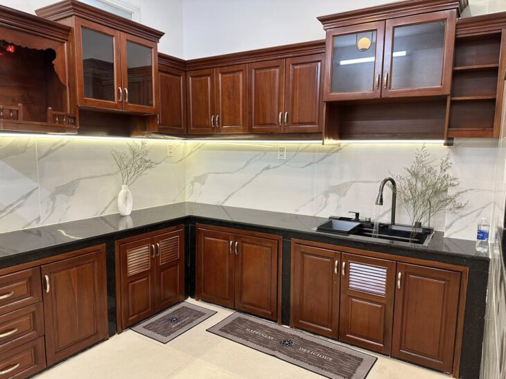 Bán nhà đẹp hẻm 6m Đường Số 20, P. Bình Hưng Hòa A, Bình Tân, 2 lầu, giá tốt