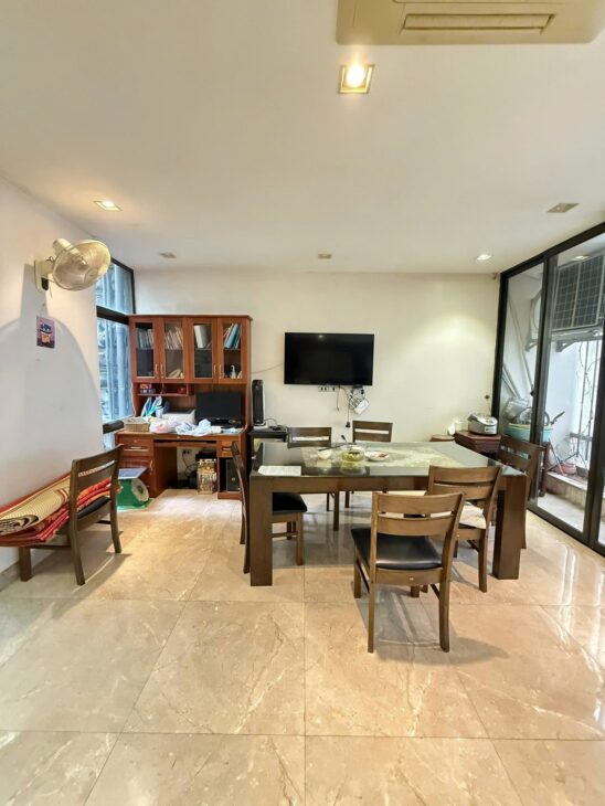 BÁN BIỆT THỰ THÀNH CÔNG, BA ĐÌNH – 160M² x 6T THANG MÁY – MT 8.5M – GARA Ô TÔ – KINH DOANH – GIÁ 76