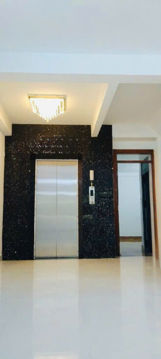 Bán nhà HXH K300 – Nguyễn Thái Bình, Tân Bình – 113m² – 5 tầng – có thang máy – thu nhập 450