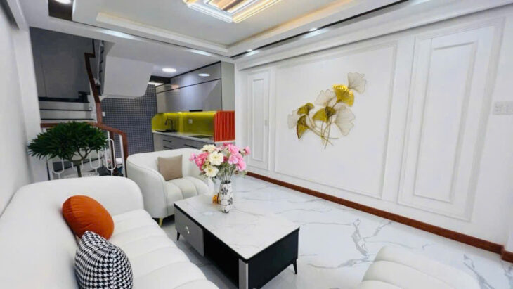 Bán nhà mới đẹp P2 Quận 10 – gần mặt tiền Ngô Gia Tự – 55m² – 4 tầng – full nội thất cao cấp. .