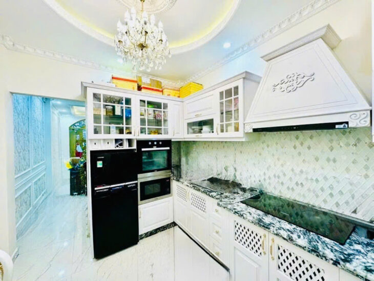 NHÀ ĐẸP TRUNG TÂM Q10 – HÒA HẢO – NGUYỄN TRI PHƯƠNG – 5 TẦNG – GIÁ 8.6 TỶ. .