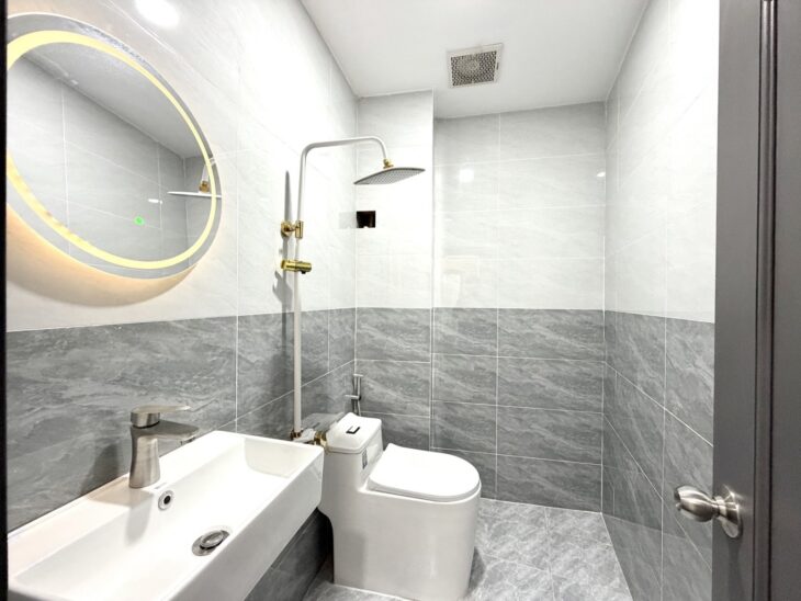 BÁN NHÀ HOÀ HƯNG QUẬN 10 3 TẦNG 3PN FULL NT 40M2 4.2 X 10 – 6.7T TL