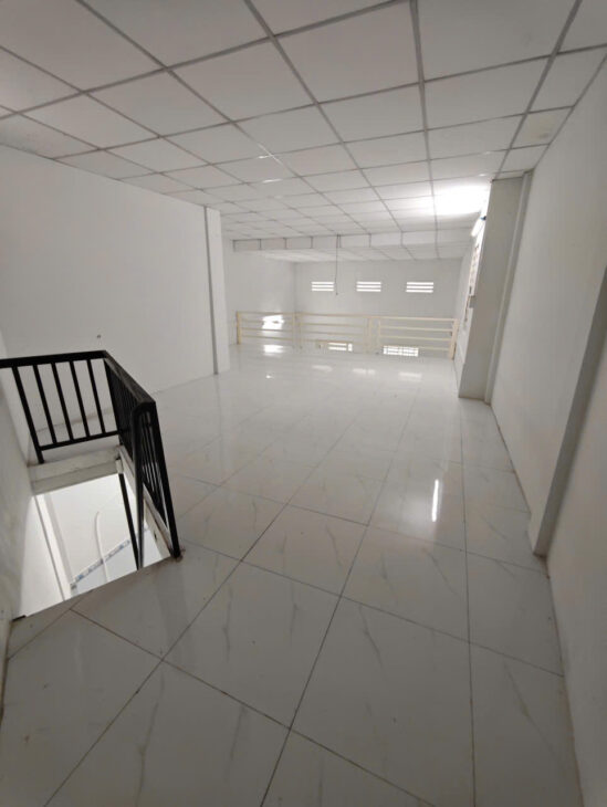 63. Nhà 5 triệu gần công viên Lưu Hữu Phước thuận tiện ở và kd