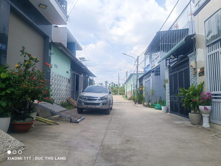 Giảm mạnh 500tr bán nhanh 112m2 đất HXH 7m TX52 cạnh Sông Vàm Thuật mát, nhỉnh 4 Tỷ