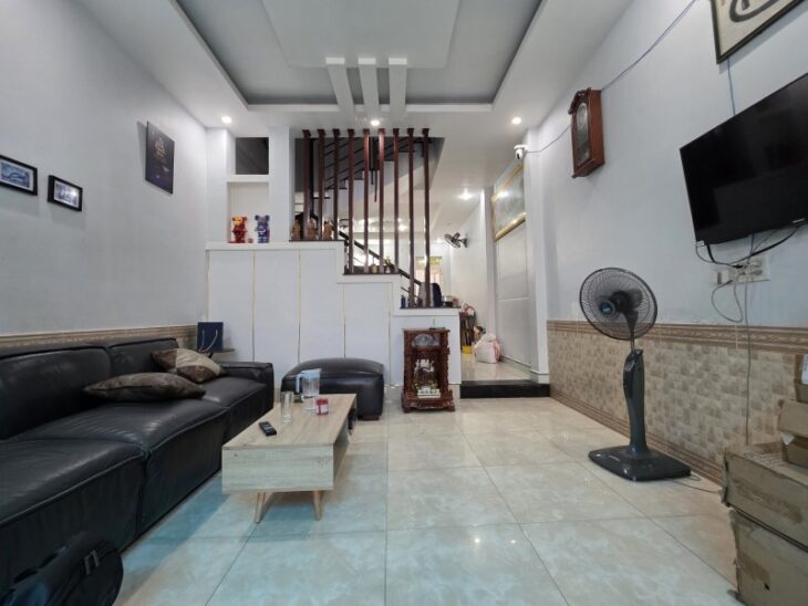 Bán nhà đường số 48, Hiệp Bình Chánh, Thủ Đức, TP HCM. DT 4x17m, 3 tầng, 3PN, SHR, giá 6.8 tỷ