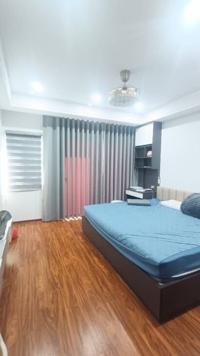 Bán nhà Đẹp Hồng Tiến Dân Xây- oto tránh- Gara thang máy full NT 55m 7 tầng 17,x tỷ