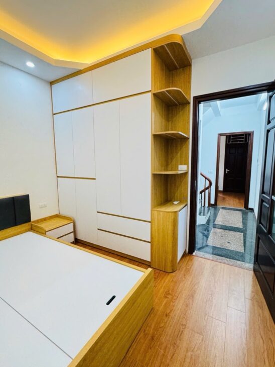 Bán nhà Kim Giang, Hoàng Mai, lô góc, gần phố, nở hậu, 40m2, 10.6tỷ(MTG)