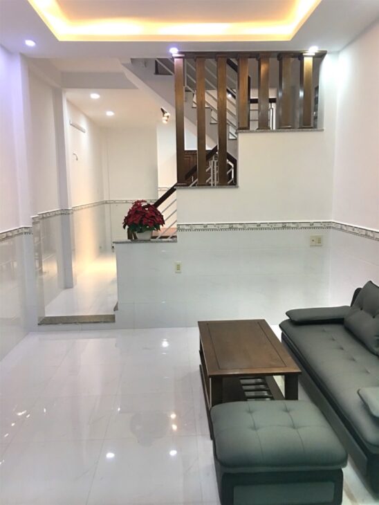 NHÀ MỚI HẺM XE HƠI NGỦ TRONG NHÀ – NGANG 4 DÀI 12 M – 2 TẦNG – 2PN 2 WC – GIÁ NHĨNH 4 TỶ