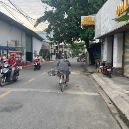 Bán nhà mặt tiền 4x15m giá 4,99 tỷ Đông Hưng Thuận 17