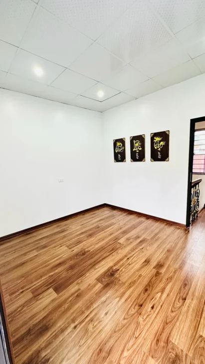 Bán Nhà Vân Đồn 34m2. 5 tầng. mặt tiền 4. giá 7.5 Tỷ Hai Bà Trưng Hà Nội