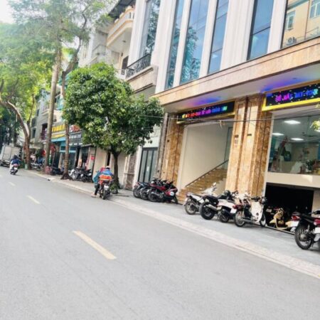 Mỗ Lao, phân lô xe con tránh, hoạt động đông đúc, 62m, 5 tầng, mt 4.5m, 25 tỷ Mỗ Lao, phân lô xe con tránh, hoạt động đông đúc, 62m, 5 tầng, mt 4.5m, 25 tỷ