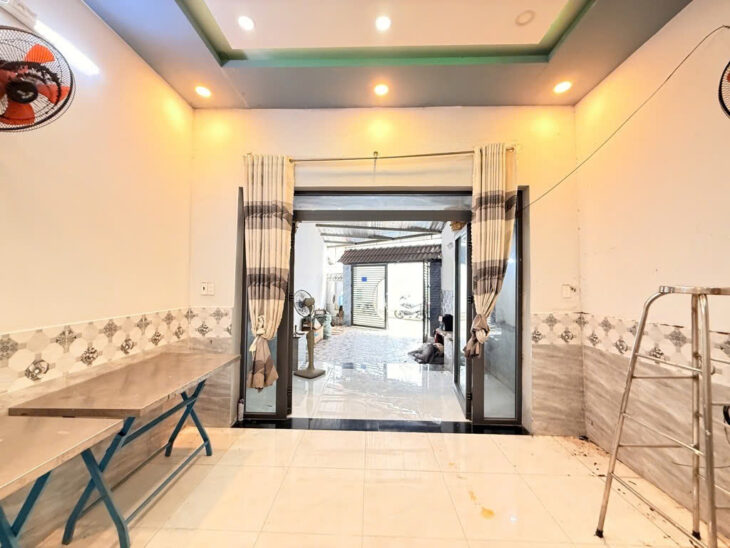 Bán Nhà 100m2, <5Tỷ hiếm, HXH thông Tô Ngọc Vân gần Ngã Tư Ga, giáp Gò Vấp