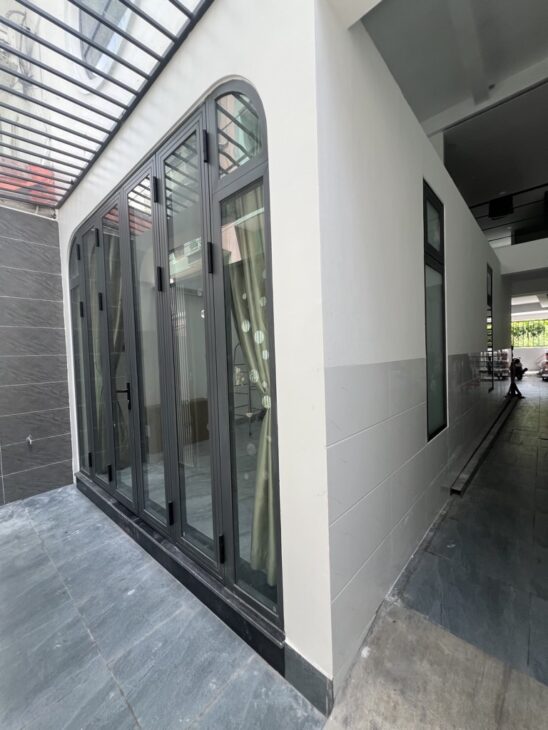 🌟 CHDV 5 TẦNG – OTO ĐẬU TRƯỚC CỬA THU NHẬP KHỦNG 800TR/NĂM – BÙI VĂN BA, Q7