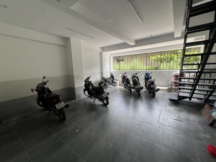 🌟 CHDV 5 TẦNG – OTO ĐẬU TRƯỚC CỬA THU NHẬP KHỦNG 800TR/NĂM – BÙI VĂN BA, Q7