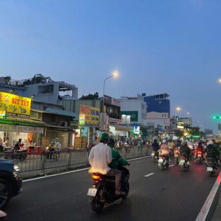 Bán nhà Măt Tiền Nguyễn Oanh, Gò Vấp, 106m2, 2PN,11 tỷ