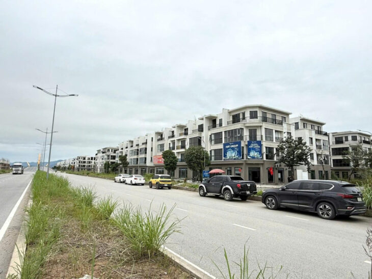 Cần Bán lô O-I.11-41 FLC Tropical City Hạ Long 90m Đối diện vườn hoa và Clubhouse 28 triệu/m²