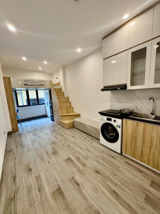 Tòa giáp 90 Nguyễn Tuân, 2 mặt thoáng, 3 xe con tránh, 60m, 18.9 Tỷ, 6 tầng thang máy