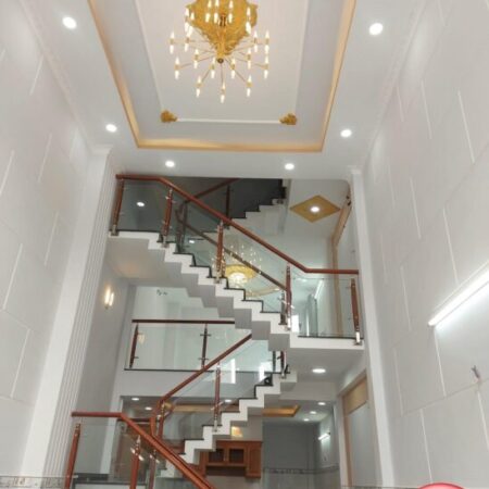 Bán nhà hẻm 5m đường 18B, phường Bình Hưng Hòa A, quận Bình Tân, 3 lầu, 5.6 TL