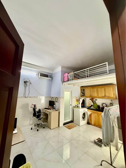 Nhà góc 2 mặt thoáng, 3 tầng, đường Lý Thường Kiệt, Quận Tân Bình,109m² (6×18, nở hậu 6.8m) – Giá