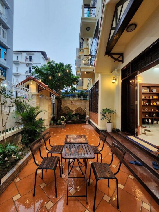 Biệt thự Thiên Hiền. lô góc ô tô dừng đỗ, 143m, mặt tiền 22m, 39 Tỷ