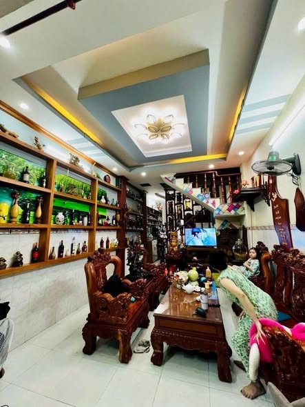 NHÀ HẺM XE HƠI – NGÃ TƯ 4 XÃ – GIÁP TÂN PHÚ