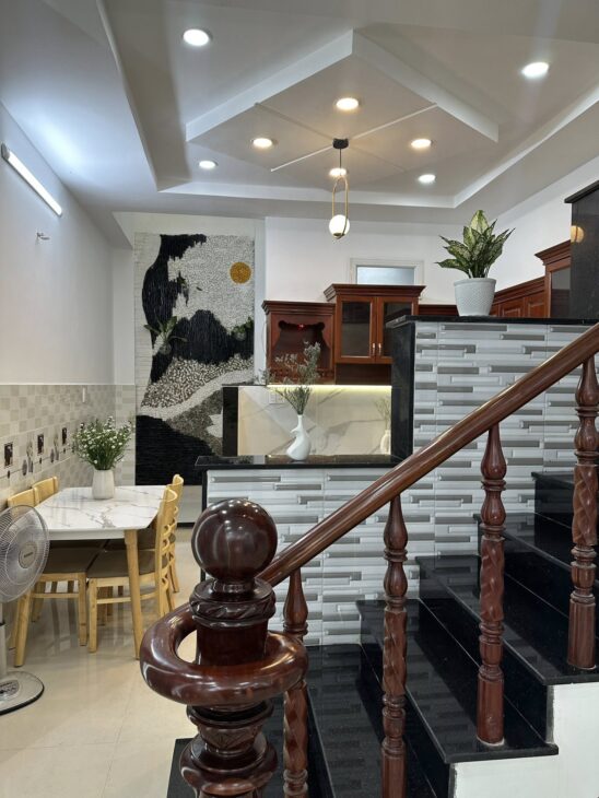 Bán nhà đẹp hẻm 6m Đường Số 20, P. Bình Hưng Hòa A, Bình Tân, 2 lầu, giá tốt