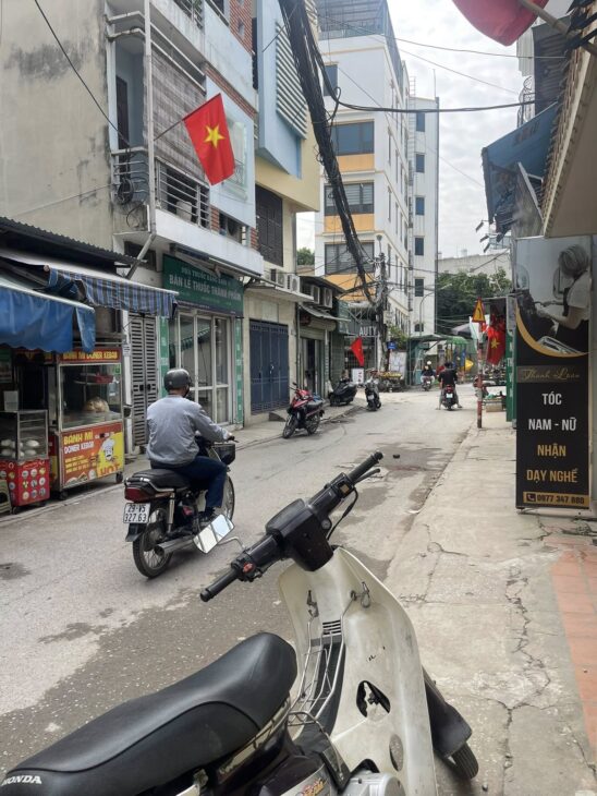 Nhà Phố Định Công Hạ-45m*5tầng- Ngõ thông Giải Phóng- Gần Trường, Chợ- Nhỉnh 8 tỷ