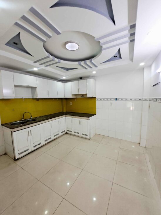 NHÀ 4 TẦNG BTCT GẦN AEON TÂN PHÚ 39M² HXH 6M THÔNG. PHƯỜNG BHH, BÌNH TÂN.