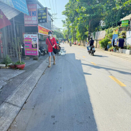 Bán nhà mặt tiền 9,9x36m giá 23 tỷ Đường Hiệp Thành 17