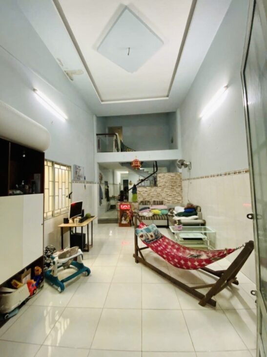 Bán nhà MẶT TIỀN Kinh Doanh ngày đêm,đường 20M,vỉ hè cực ĐẸP,chỉ 50tr/m2