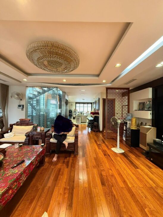BÁN BIỆT THỰ THÀNH CÔNG, BA ĐÌNH – 160M² x 6T THANG MÁY – MT 8.5M – GARA Ô TÔ – KINH DOANH – GIÁ 76