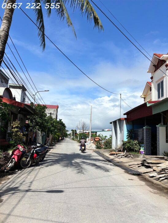 Chính chủ gửi bán lô đất mặt đường Bùi Phổ – tuyến 2 Phạm Văn Đồng, giá cực tốt!