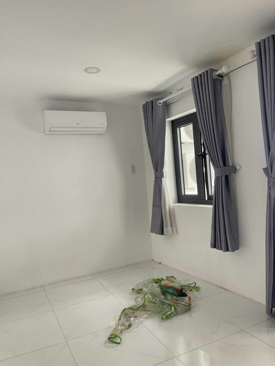 Bán nhà 3 tầng, 36m2 Bình Thành, Bình Tân. SH, 3.7 tỷ. LH: 0909898125